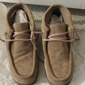 Boy's Tan Suede Shoes